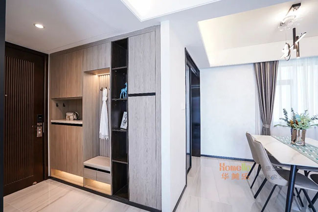 98㎡三居，現代風設計搭配實用原木軟裝，打造寬松且舒適的家